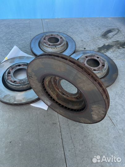 Тормозные диски Мерседес-Бенс G-500