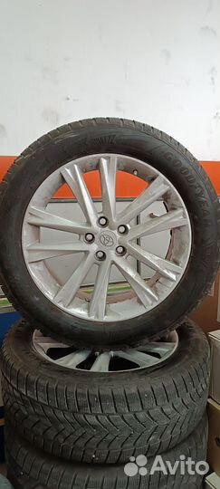 Колеса на Toyota Highlander r19