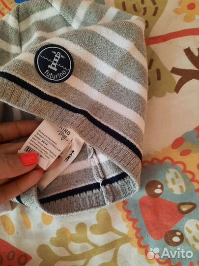 Новые шапки 50-52размер