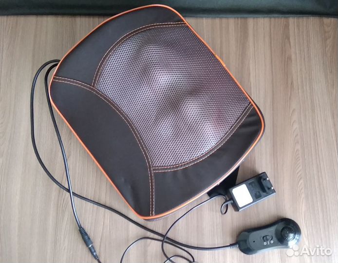 Массажная подушка leben