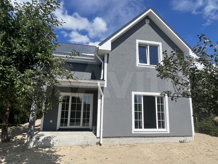 Дом 164,4 м² на участке 4 сот.