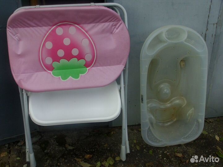 Пеленальный столик