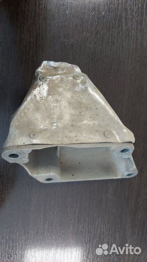 Кронштейн двигателя правый Bmw 528I F10 N20B20A