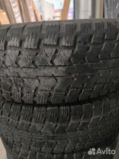 Viatti Brina 205/70 R15C