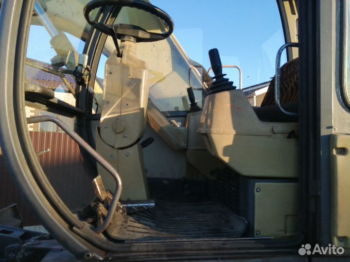 Колёсный экскаватор Твэкс ЕК-12-10, 2003