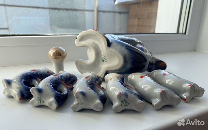 Фарфоровый набор (графин-штоф со стопками)