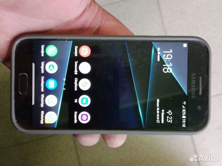 Телефон Samsung galaxy a5 2017