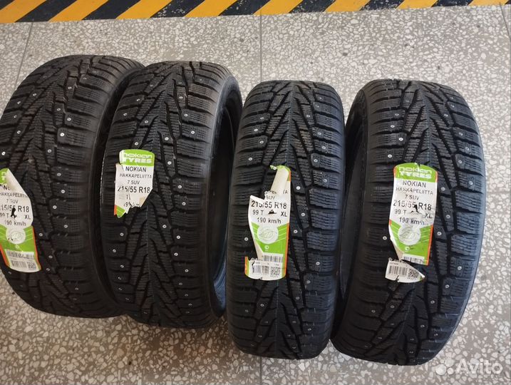 Nokian Tyres Hakkapeliitta 7 SUV 215/55 R18 99T