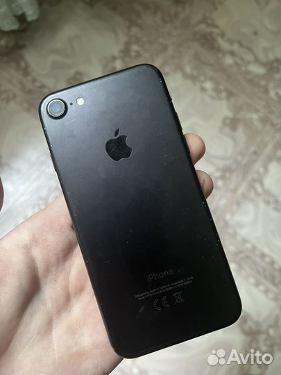 iPhone 7, 32 ГБ