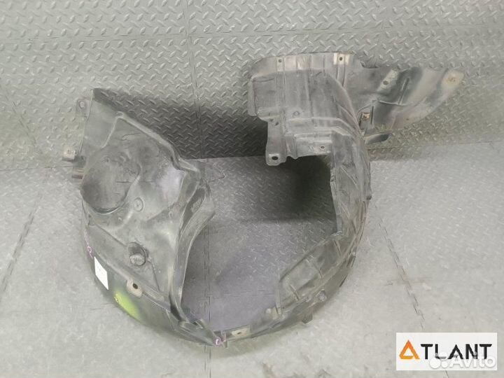 Подкрылок передний правый nissan cube