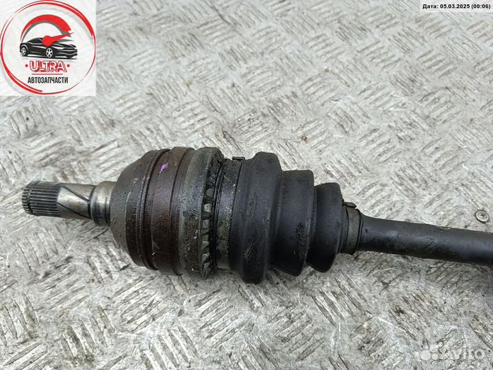Полуось передняя правая б/у Opel Zafira A