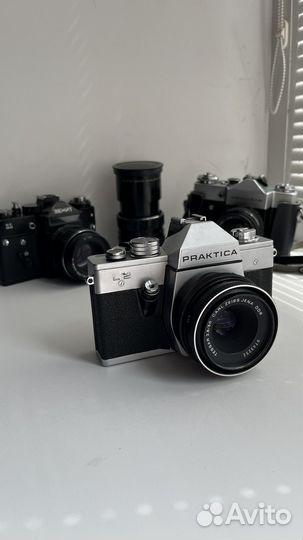 Фотоаппараты Зенит 11, Зенит 8, Praktica