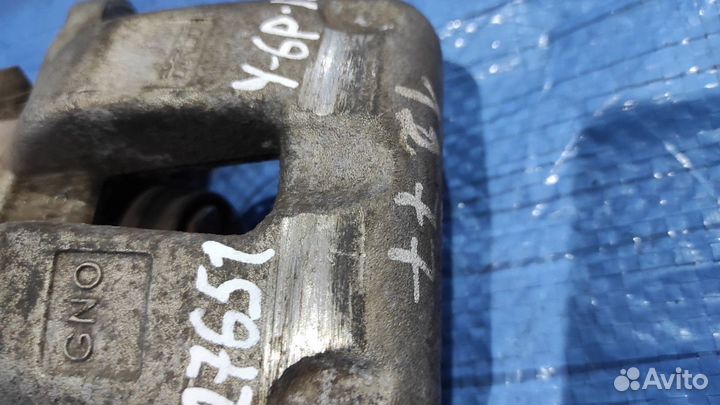 Суппорт тормозной задний левый Volkswagen Passat B