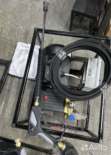 Мобильный аппарат высокого давления 211 Бар FOL-73