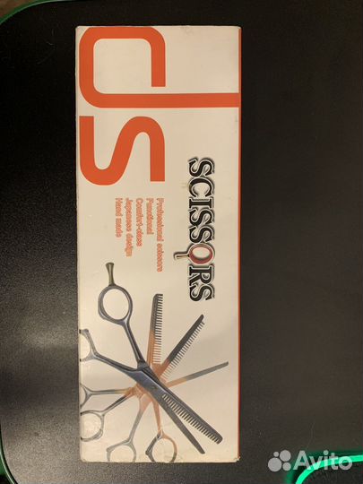 Парикмахерские ножницы