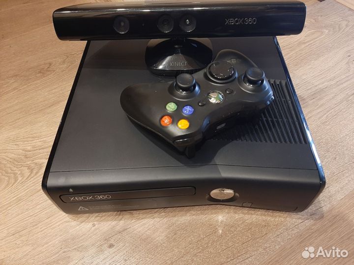 Xbox 360 + много игр