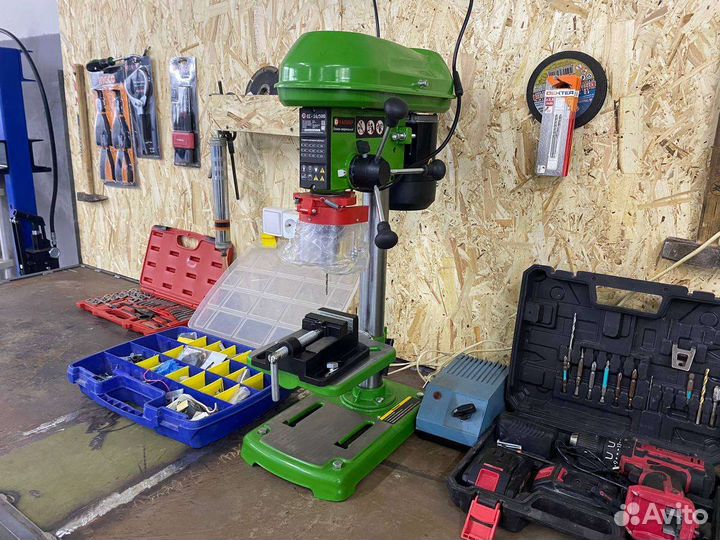 Автосервис самообслуживания, гараж на час