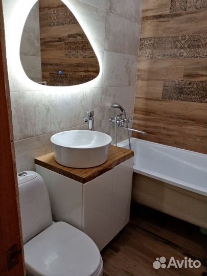 Столешница из дерева в ванную на заказ