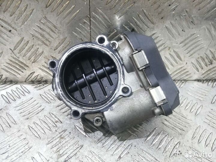 Заслонка дроссельная Audi A5 3,2 cala