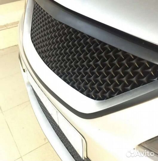 Декоративная сетка в решетку, бампер. Propeller