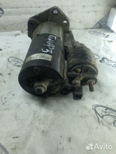 Стартер Volkswagen Golf 3