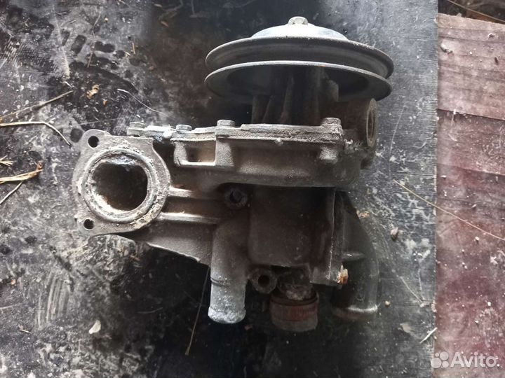Помпа на volkswagen б 3