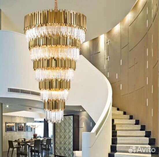 Люстра обои мебель шторы диваны стулья лампы