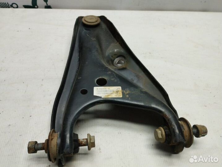 Рычаг передний левый Лада Ларгус 21129 2019