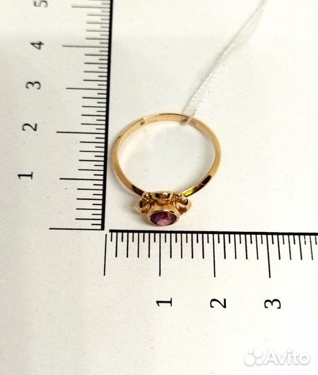 Золотое кольцо 585 р.18 с корундом СССР