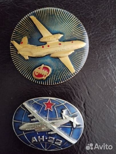 Значки самолёты Ан