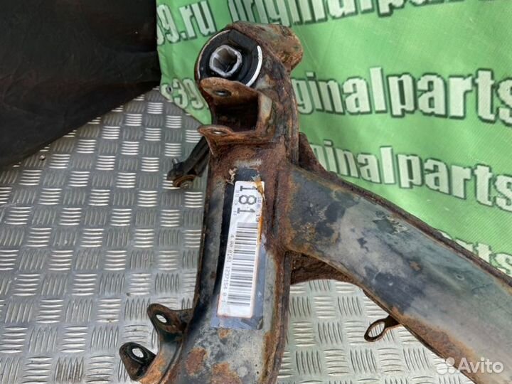 Подрамник задний Mercedes-Benz C-Class W202