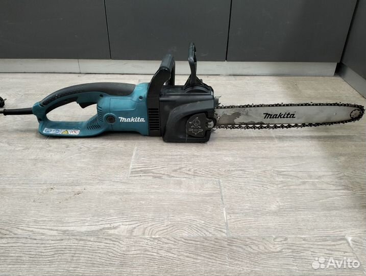 Электропила Makita UC4030A