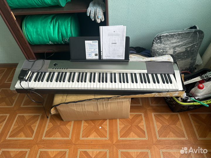 Электронное пианино casio