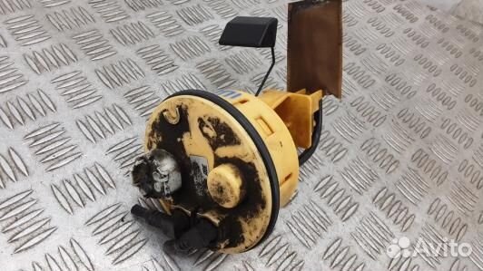 Датчик уровня топлива toyota corolla verso 2 (99T1