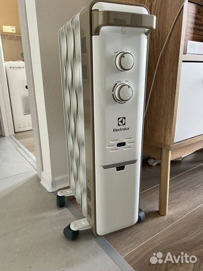 Масляный обогреватель Electrolux