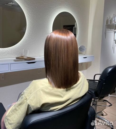 Кератиновое выпрямление волос