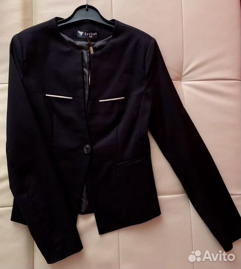 Пиджак новый