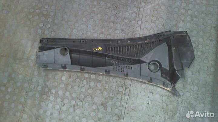 Жабо под дворники Infiniti G, 2011