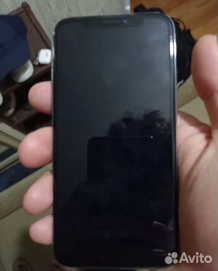 iPhone X, 64 ГБ