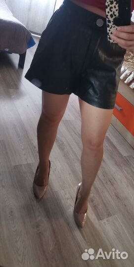Шорты женские кожаные