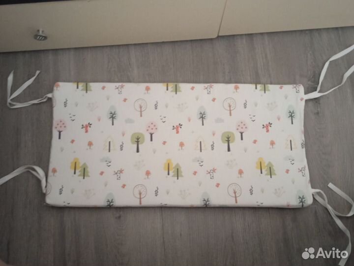 Бортики в кроватку 6 шт