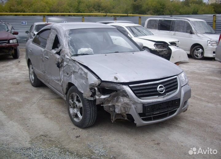 Стëкла глухие солонные, Nissan Almera