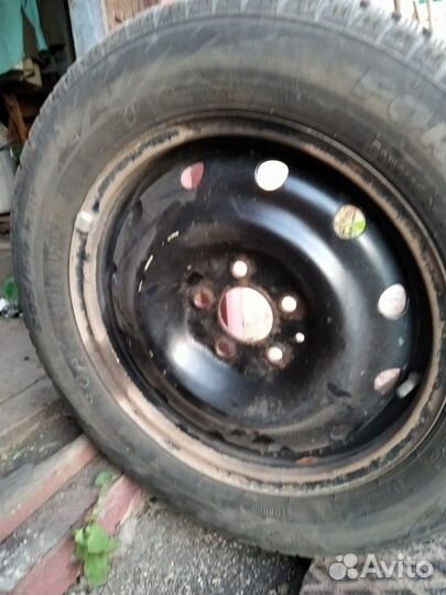 Pirelli Ice Zero 205/60 R16