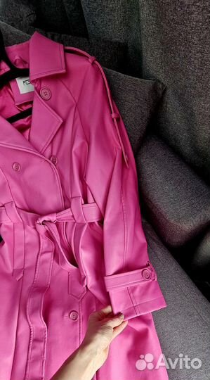 Кожаный плащ женский