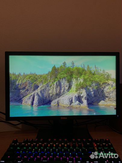 Монитор Dell 21,5