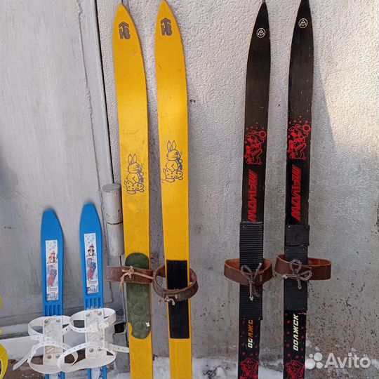 Лыжи пластиковые и деревянные детские подростковые