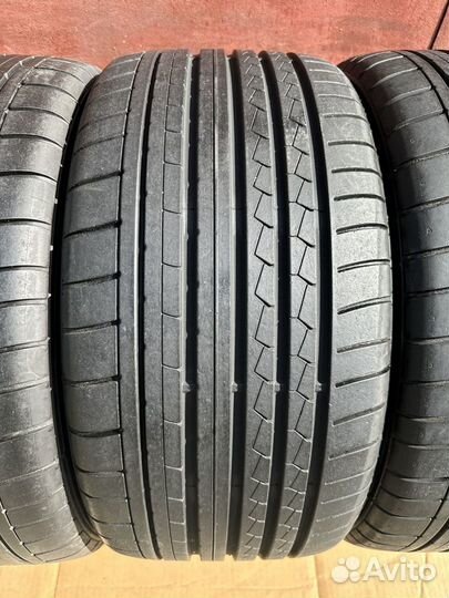 Dunlop SP Sport Maxx GT 275/30 R20