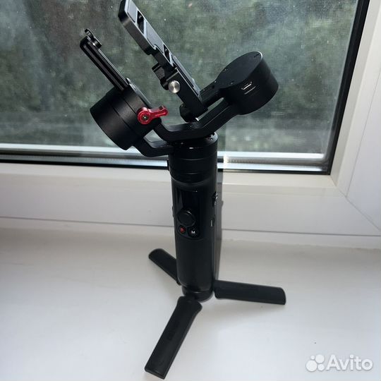 Стедикам Zhiyun crane m2