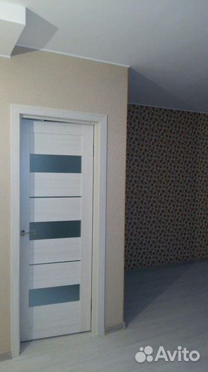 Межкомнатная дверь белый светлый