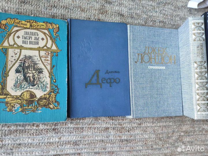 Книги из домашней библиотеки